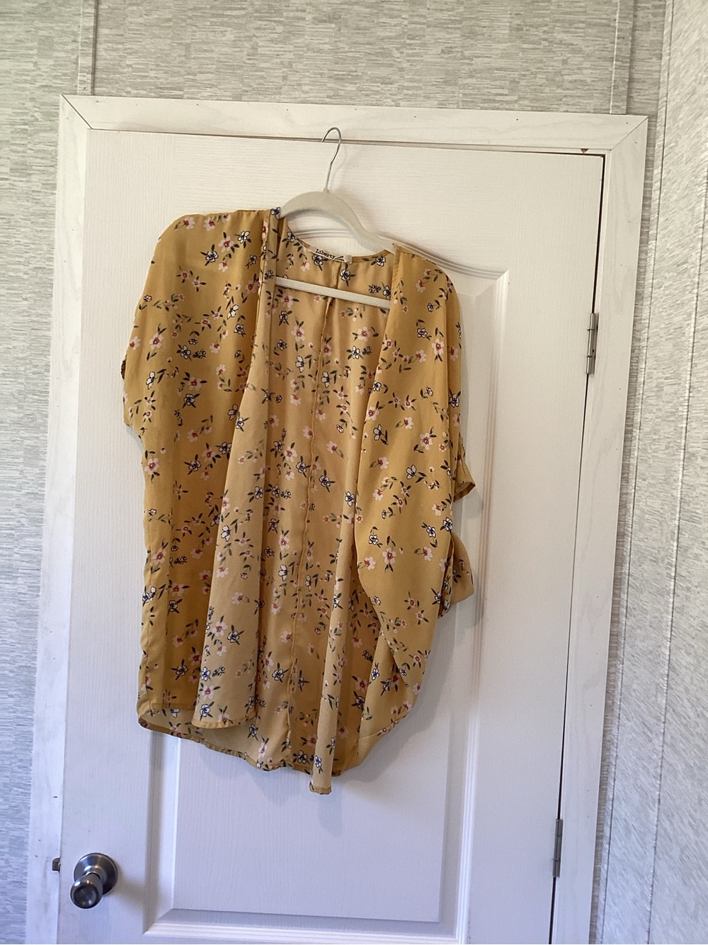 Liberty Love Mustard Floral Open-Front Tunic 1XL EUC